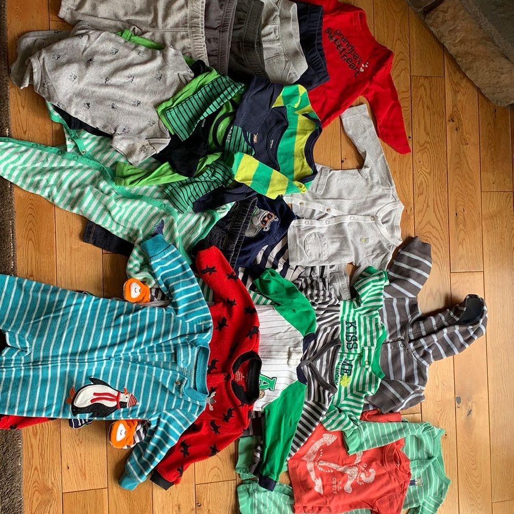 3-9 months sleeper and day clothes for Boys